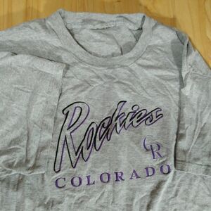 Vintage Colorado Rockies Embroidered Logo T-Shirt